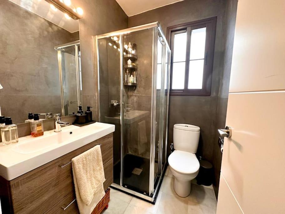 Atico Duplex Triana , Sevilla Luaran gambar